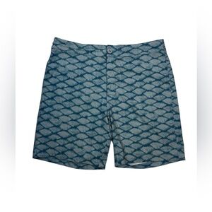 Huk Pursuit Scaled Dye Boardshort Blue Fog size‎ 30 swim fishing boating
